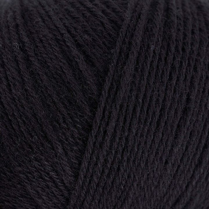 Cotton_Merino_-_Licorice_detail_800x