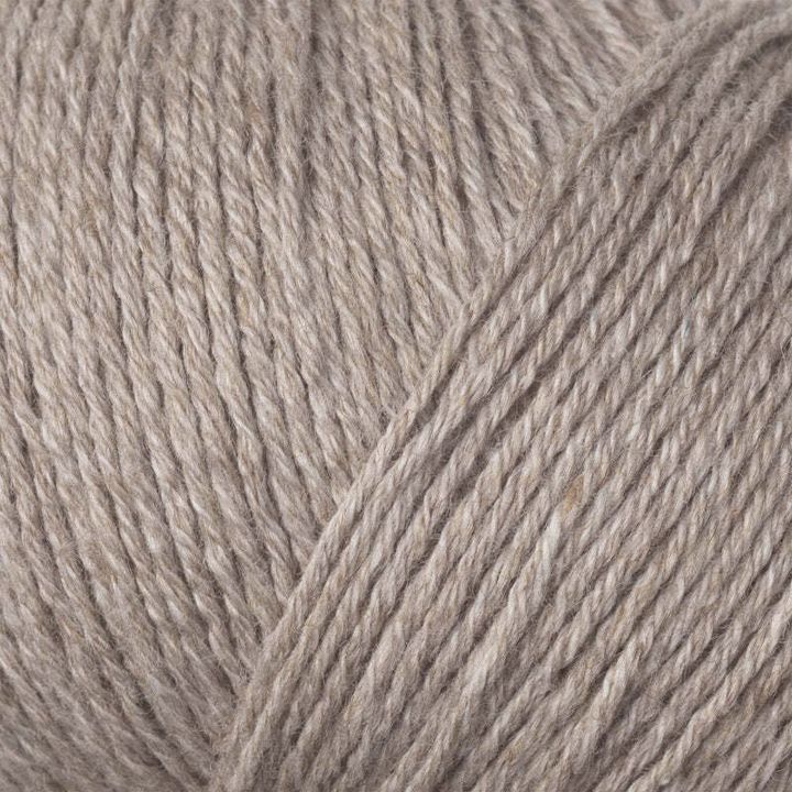 CottonMerino_Havregryn_2_e29a804f-baee-407b-a0b8-d2d249560d33_800x