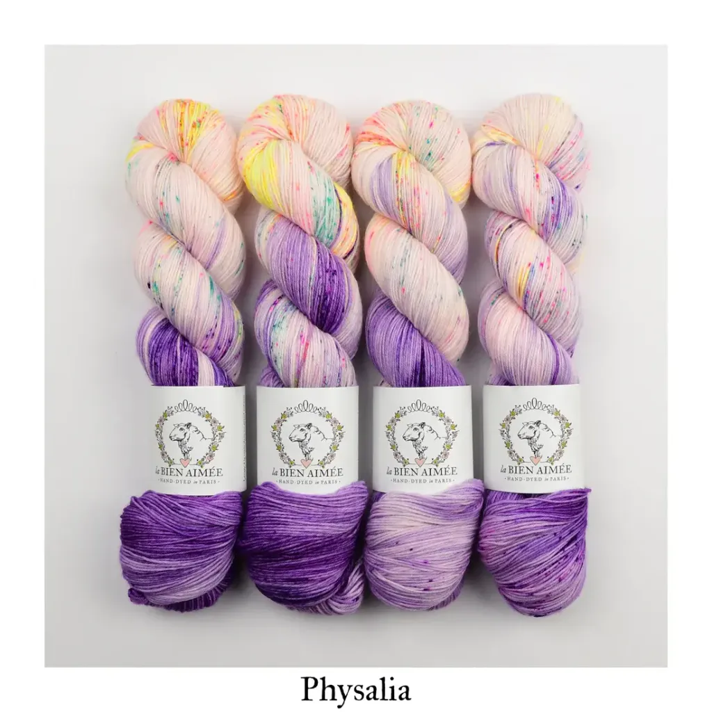 Physalia_-Super_Sock_-_La_Bien_Aimee_1a43807d-2f50-4211-b039-c7216ffecc76