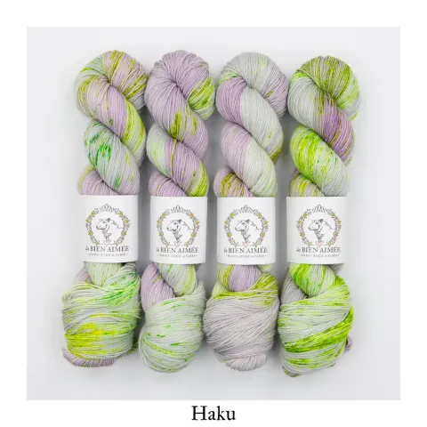 Haku-MerinoSuperSock-LaBienAimee_300d7ede-3cf7-455b-b59c-de6b24f4545e