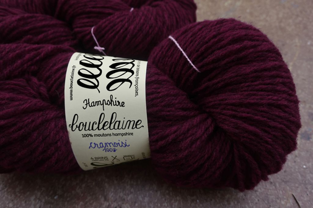 hampshire-worsted-laine-tricot-8-cramoisi-2-bouclelaine