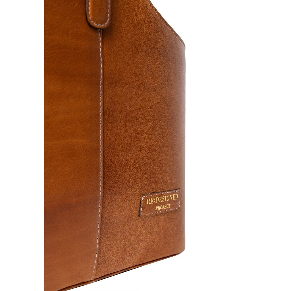 P071_BURNED_TAN -3-_2000x2880