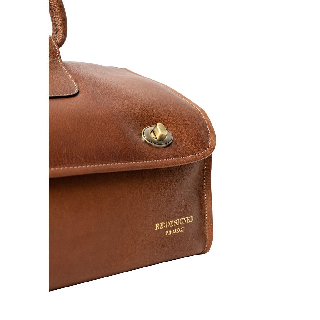 P073_walnut -5-_2000x2880