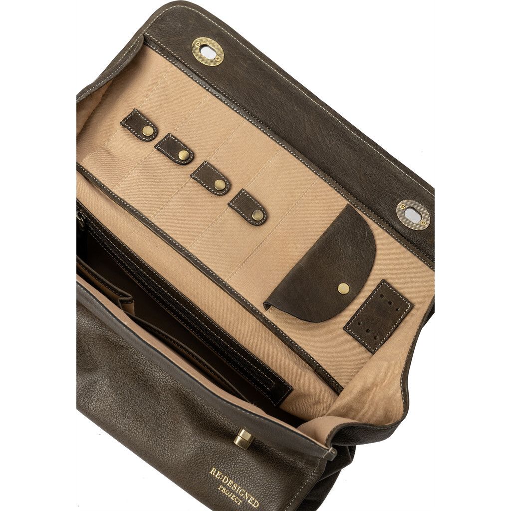 P073_dark_green -4-_2000x2880