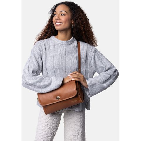 P074_WALNUT_2000x2880