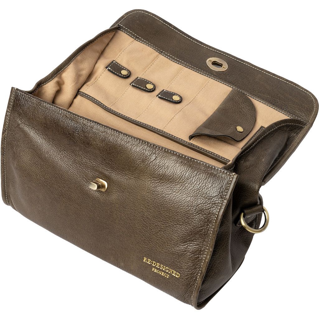 P074_dark_green -3-_2000x2880