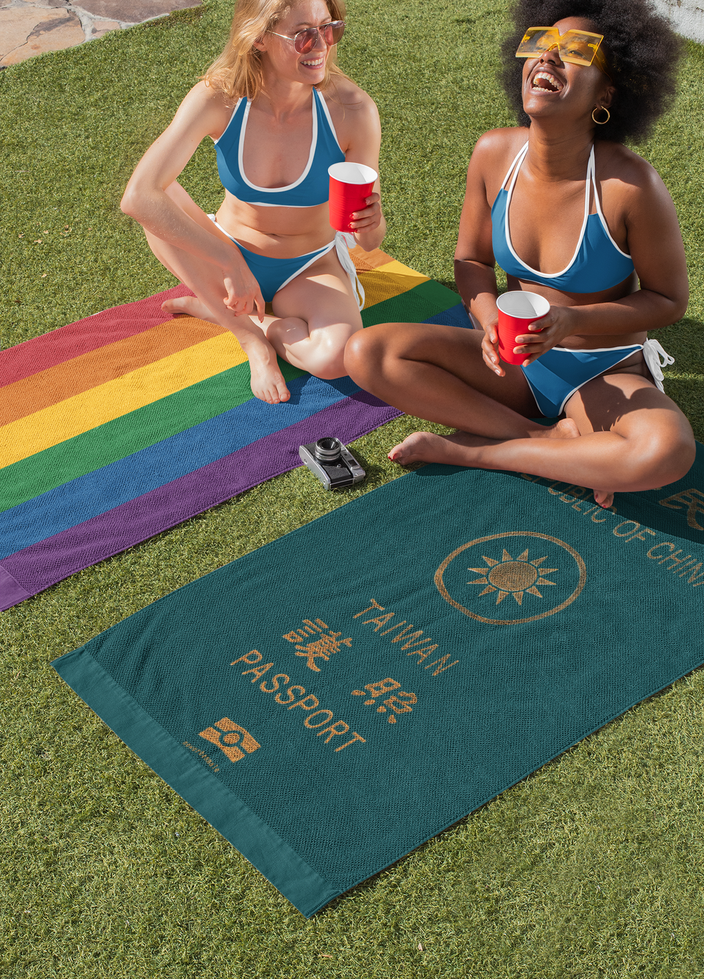 towel-mockup-featuring-two-women-enjoying-a-spring-break-party-32694 (1).png