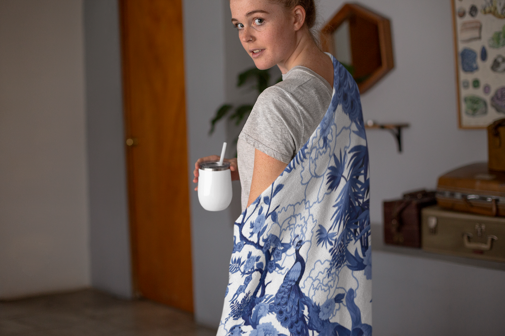 mockup-of-a-woman-with-a-throw-blanket-on-her-back-24683.png