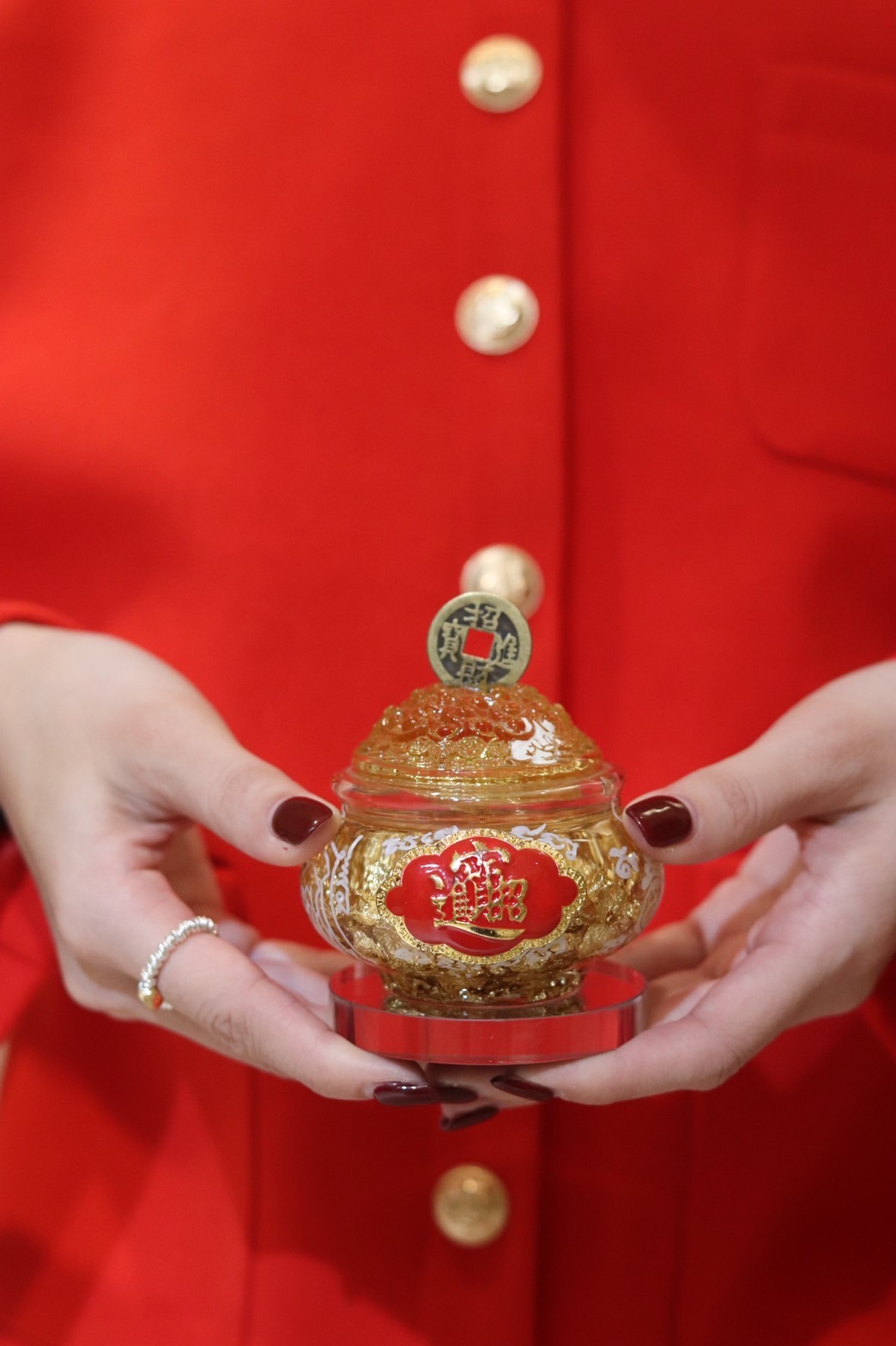 B1F72B03-67E3-485F-86B1-5C055FE87727