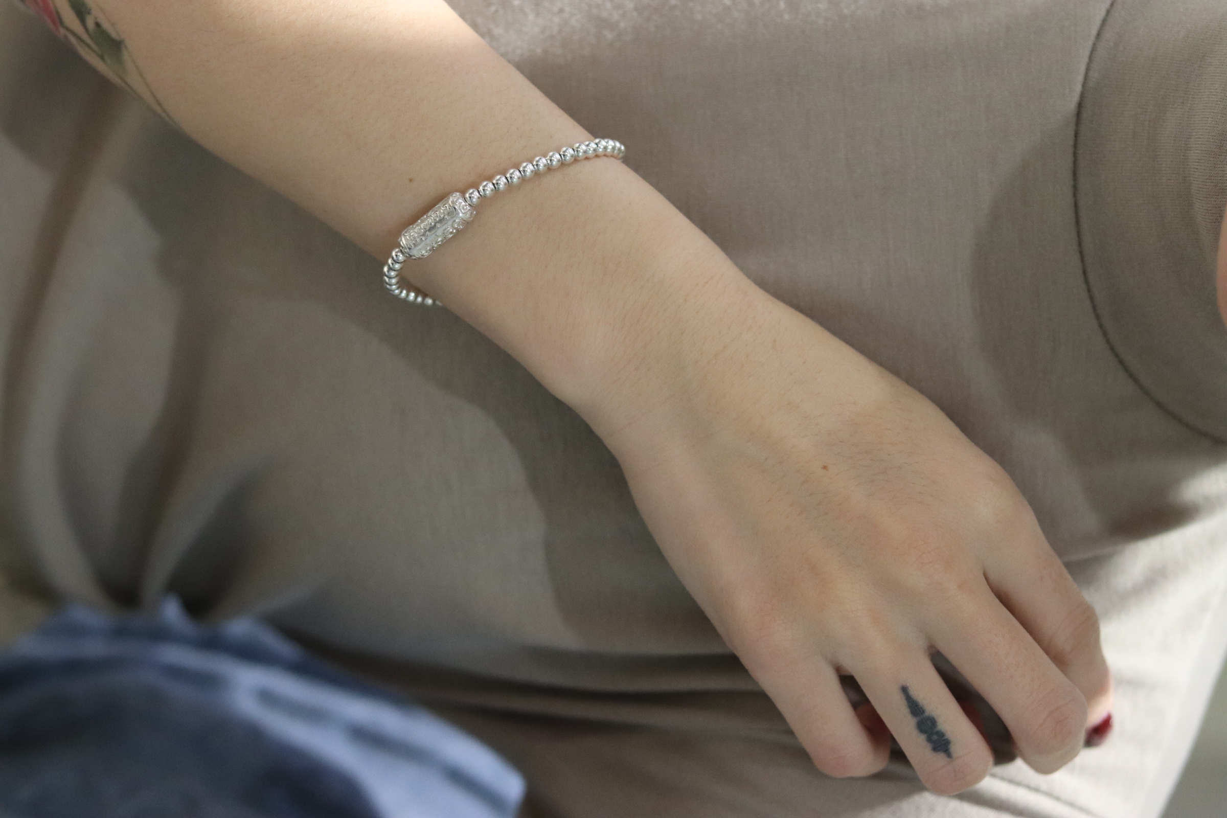 4401EB51-2C4D-45A9-A165-3BA99904AE0D