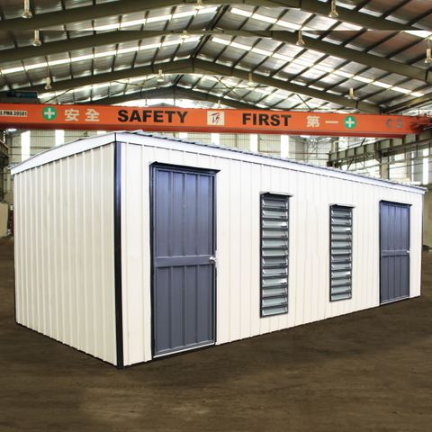 SQUARE-QUARTERS 30X10X8 beige.jpg