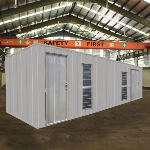 hd QUARTERS 40X10X8-square .jpg
