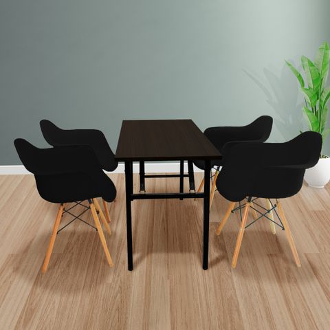 black walnut - black.jpg