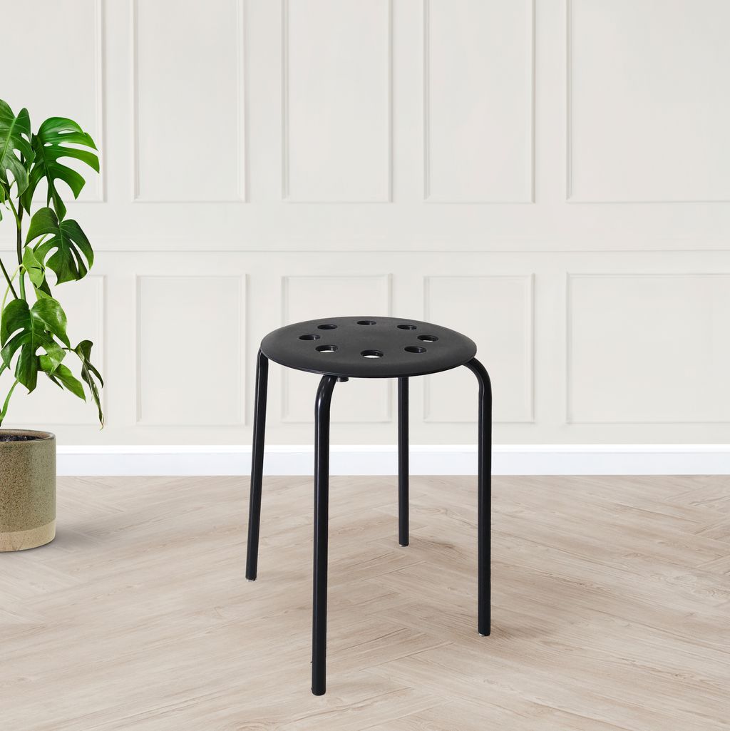 button chair