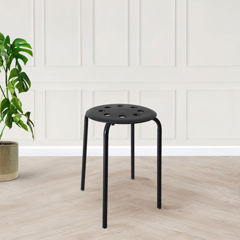 button chair