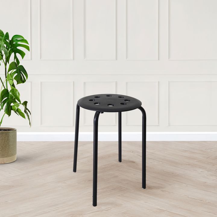 button chair