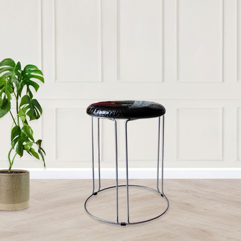 chess stool -black