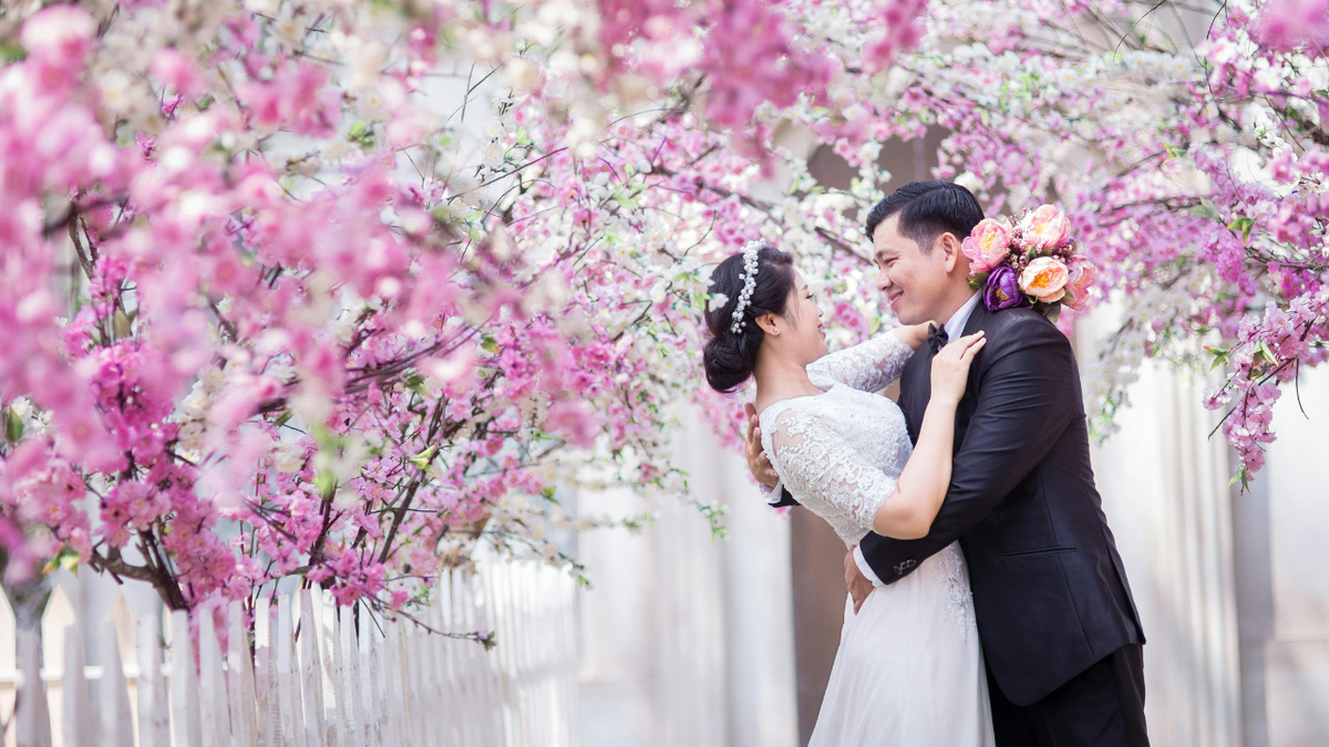 Custom Gift for Your Wife: A Thoughtful Gesture to Cherish Forever