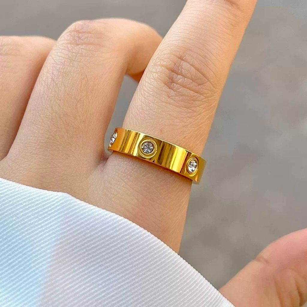 Classic Golden Ring 1