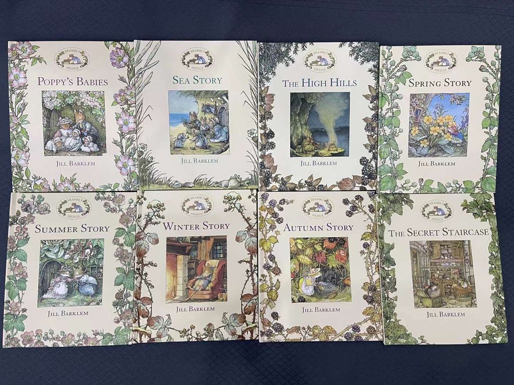 UK The Brambly Hedge Library 8 Books Hardcover Box Set