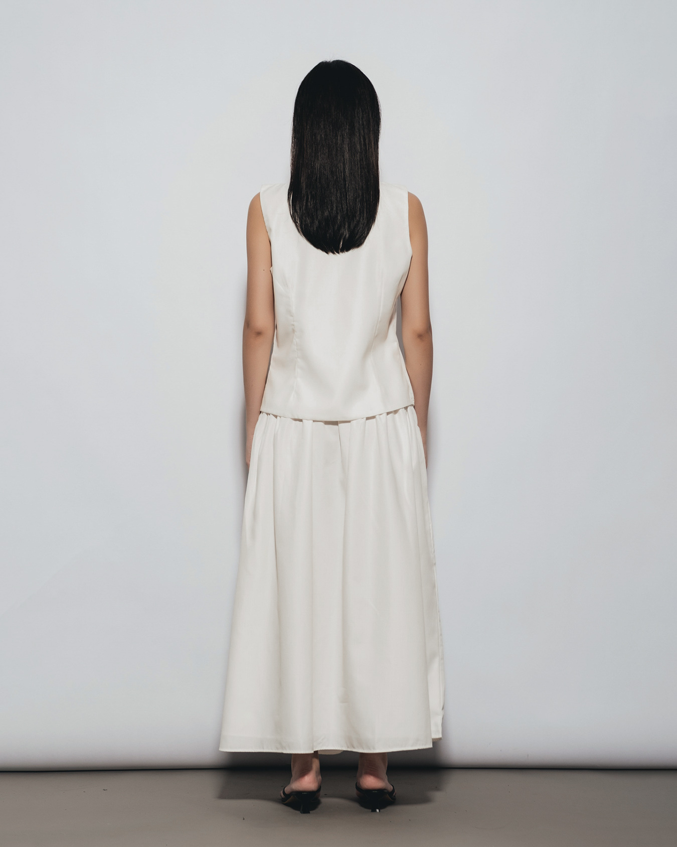 E1J83517-Edit-1350