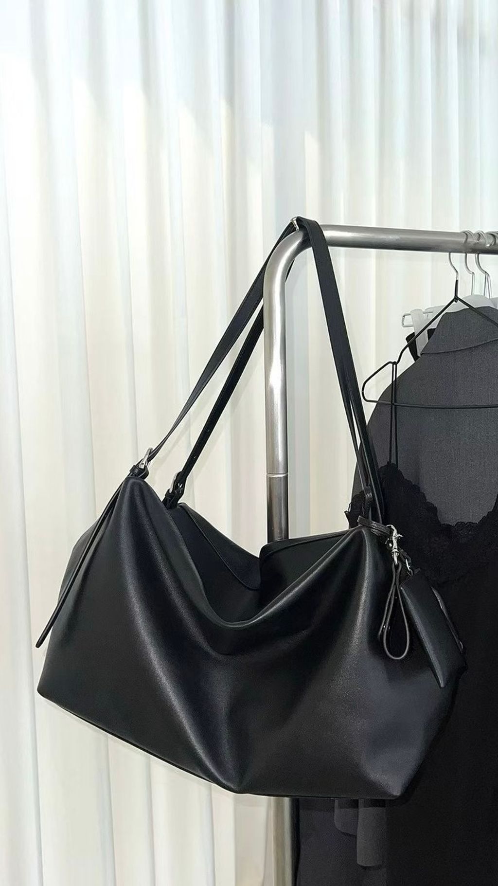 23725c95b4793c674b492d1ad72e87