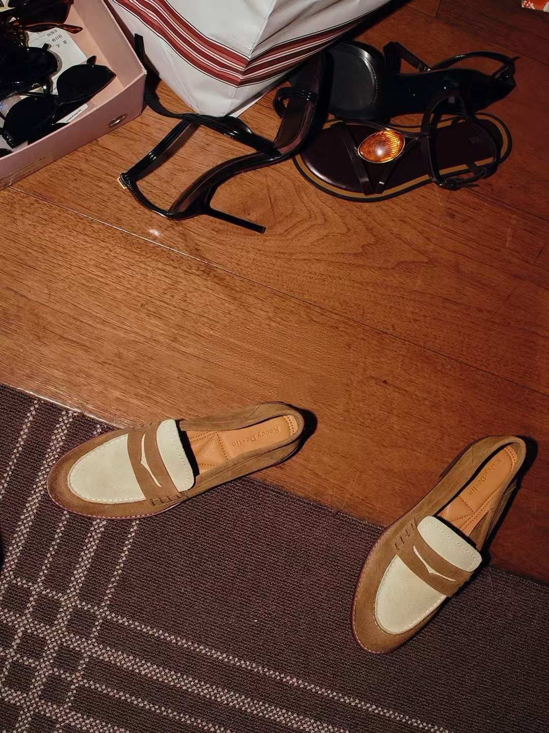 90BAE6B3-D35F-41B8-9892-EA1A9F5131F6