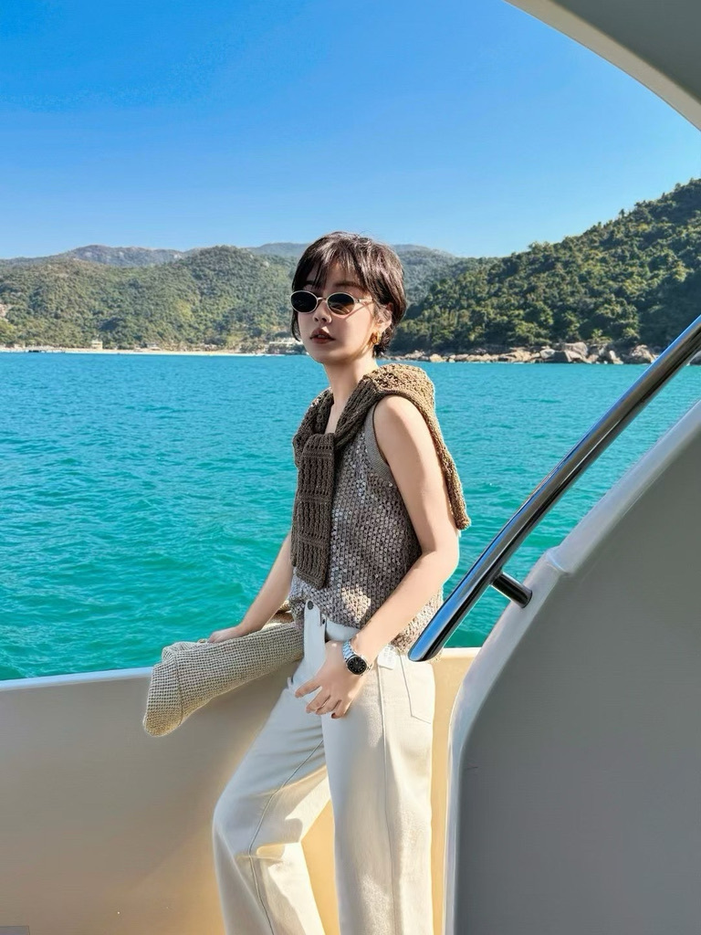 106CEA66-3276-420E-8EB4-FF167AA65B82_1_105_c