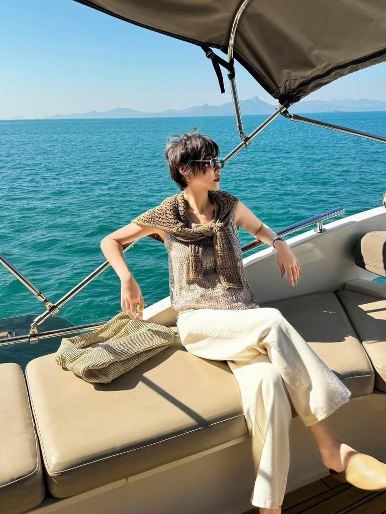 25C38E8E-731F-419F-B8F1-F81FDCE3783D_1_105_c