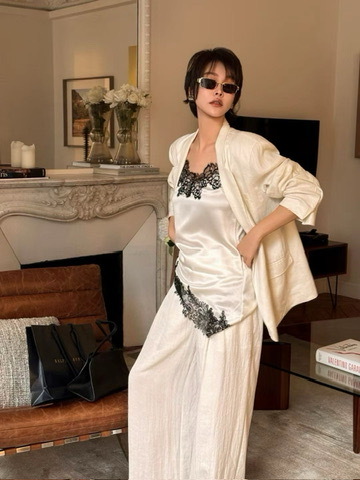 EE4A2628-B4E9-4209-BAA0-76A684E2E30C_4_5005_c