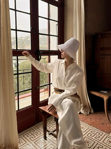 82E59BFE-AB40-46D6-9684-A4998AF4A005_4_5005_c