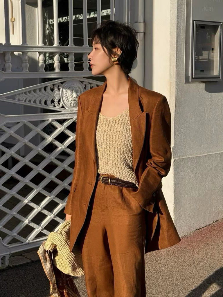 F1DAB7FC-C731-4C96-AB8D-E7955ABA7D27_1_105_c