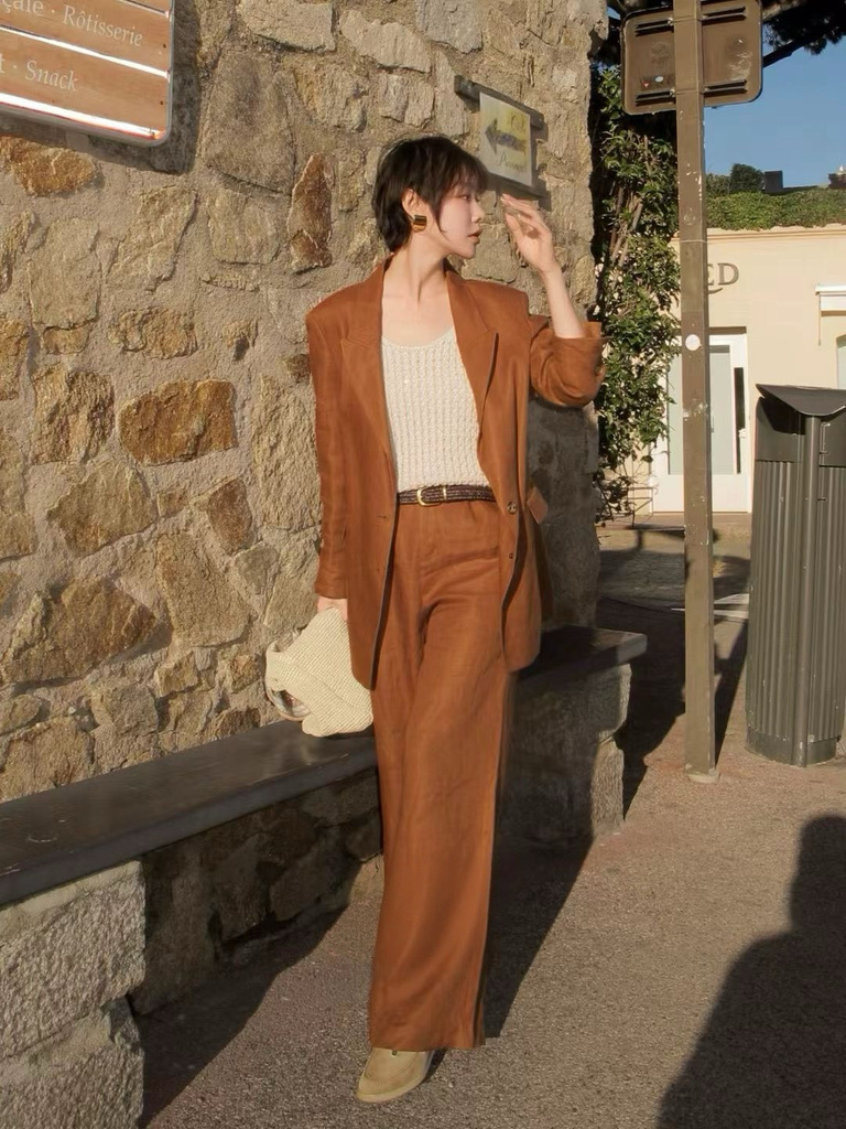 E1FEA9CE-AF9A-41B9-90FF-D2679A1707A0_1_105_c