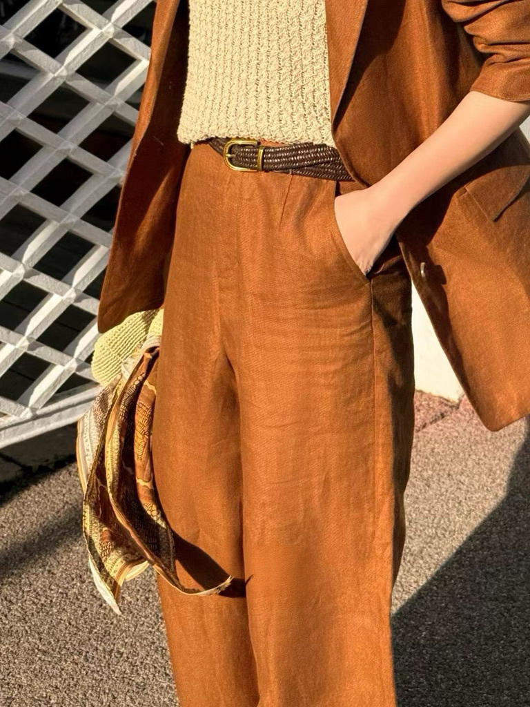 9DD4EA3D-59CD-4707-844C-69E1D2D0389F_1_105_c