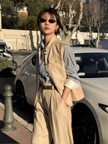 CDE5C21E-E9AC-445A-8D73-38FDC904528A_4_5005_c