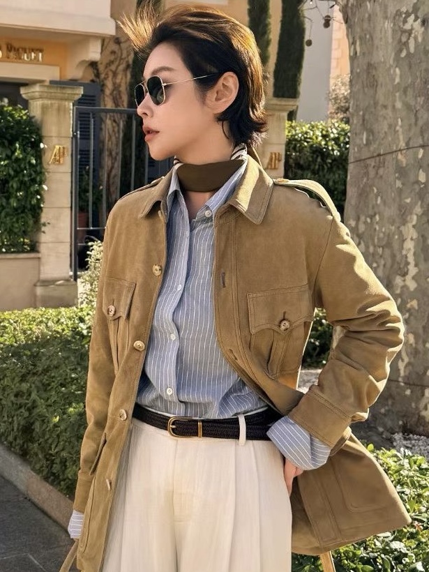 3DD6A05B-3DB1-49DE-B88B-8DC0EDBEECE5_1_201_a