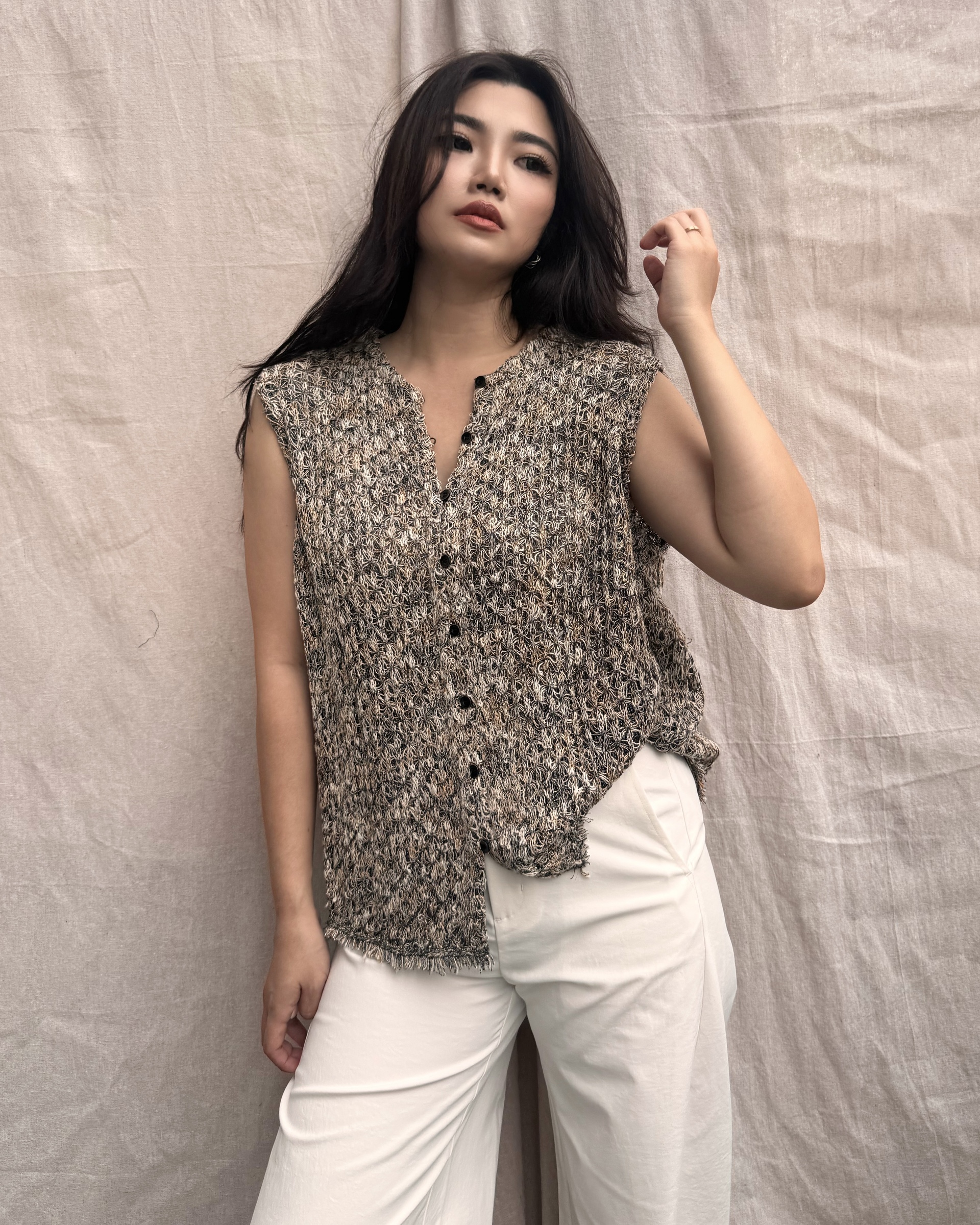 138ED154-8847-484F-93F7-BB43AD6F073C_1_201_a