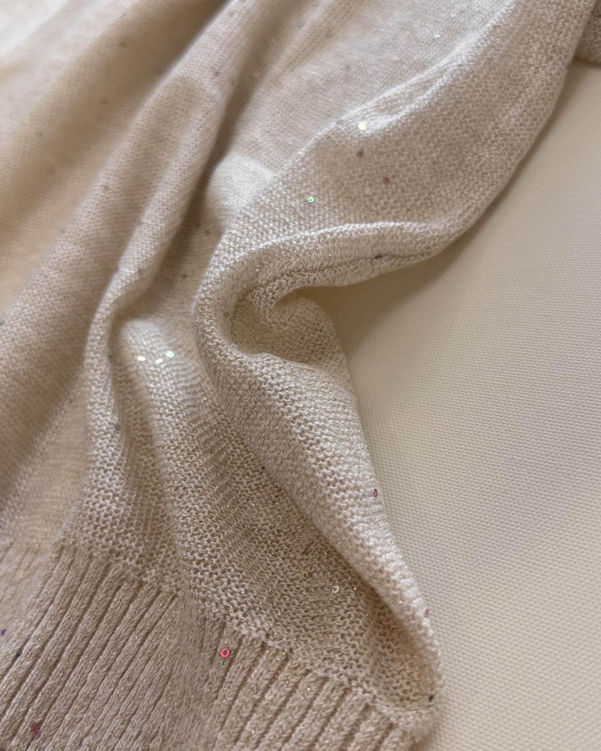 8D5E33F1-A68E-47D0-B1C5-BA8475241D73_1_201_a