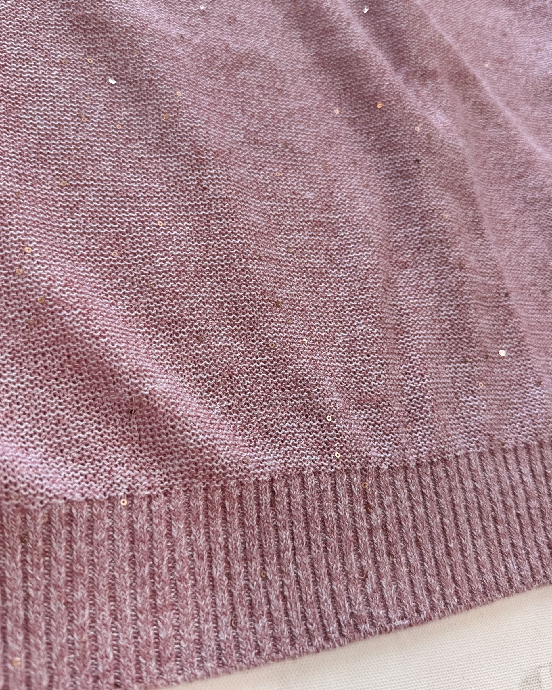 661F07FA-C1D9-44EE-A2D7-E31BAF382CA1_1_201_a