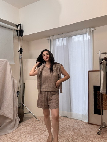 9E6EDA70-C5A4-4A95-8ADC-279A21059224_4_5005_c