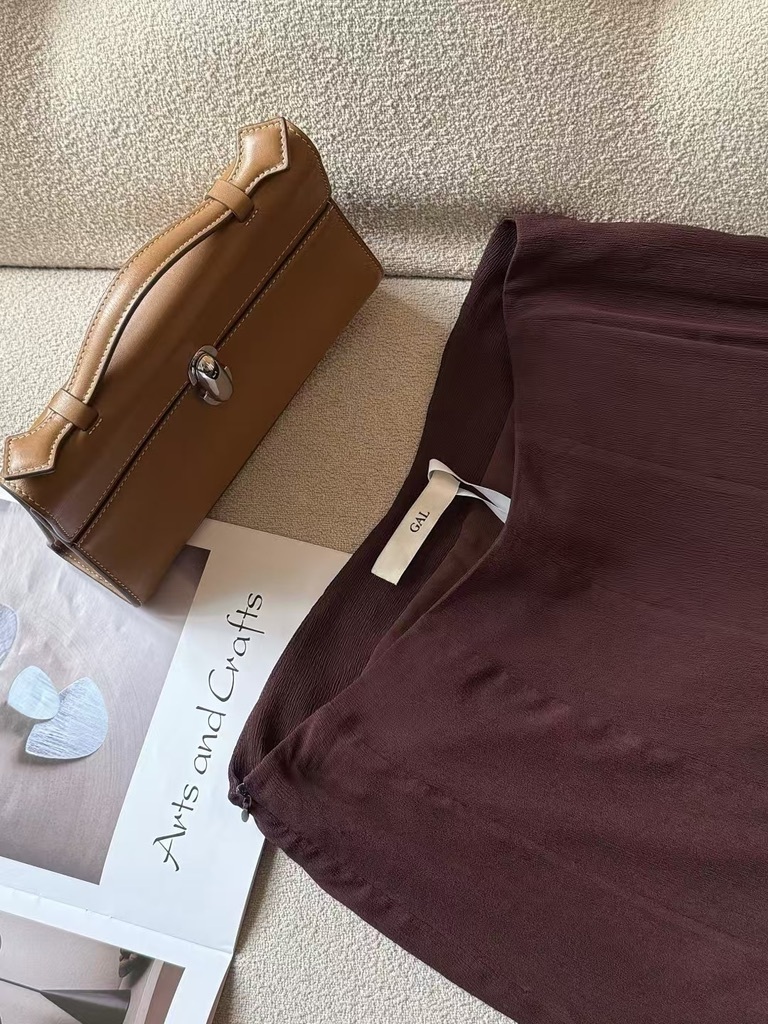 2AEEB3AC-6B16-4FAA-A413-8BB6826CE076_1_105_c