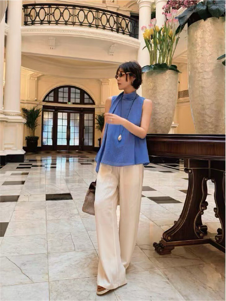 8A483D44-1A4B-4757-9045-48892D2B39F6