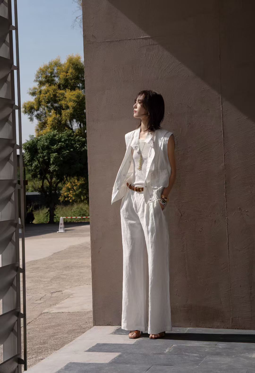 CFE7F463-A3C5-4E9F-90F5-B31847C72AF1