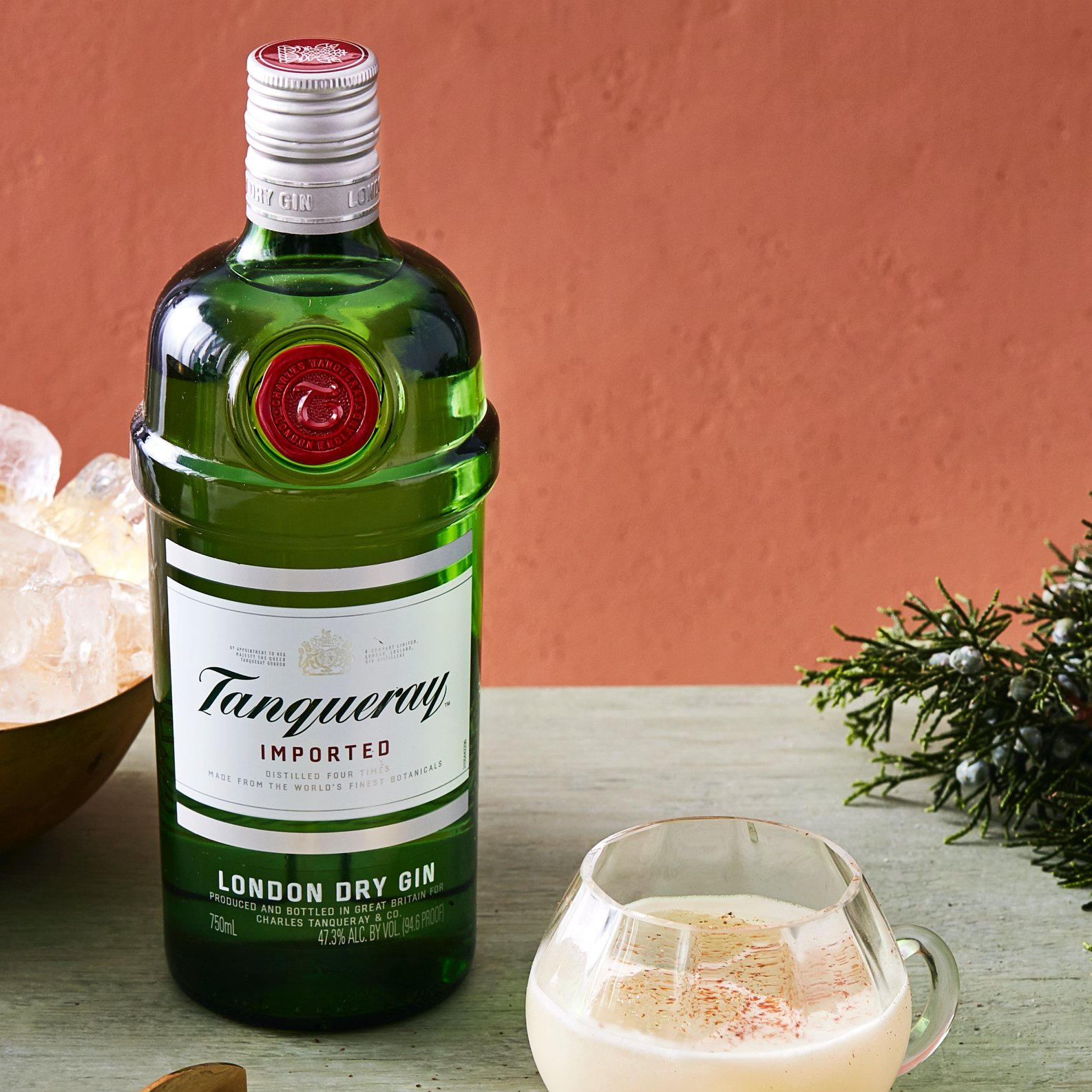 TANQUERAY LONDON DRY GIN 2