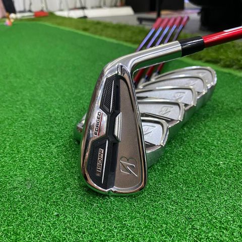 Bridgestone J15DPF Graphite Iron Set 5-Pw – CKL Golf l Malaysia's