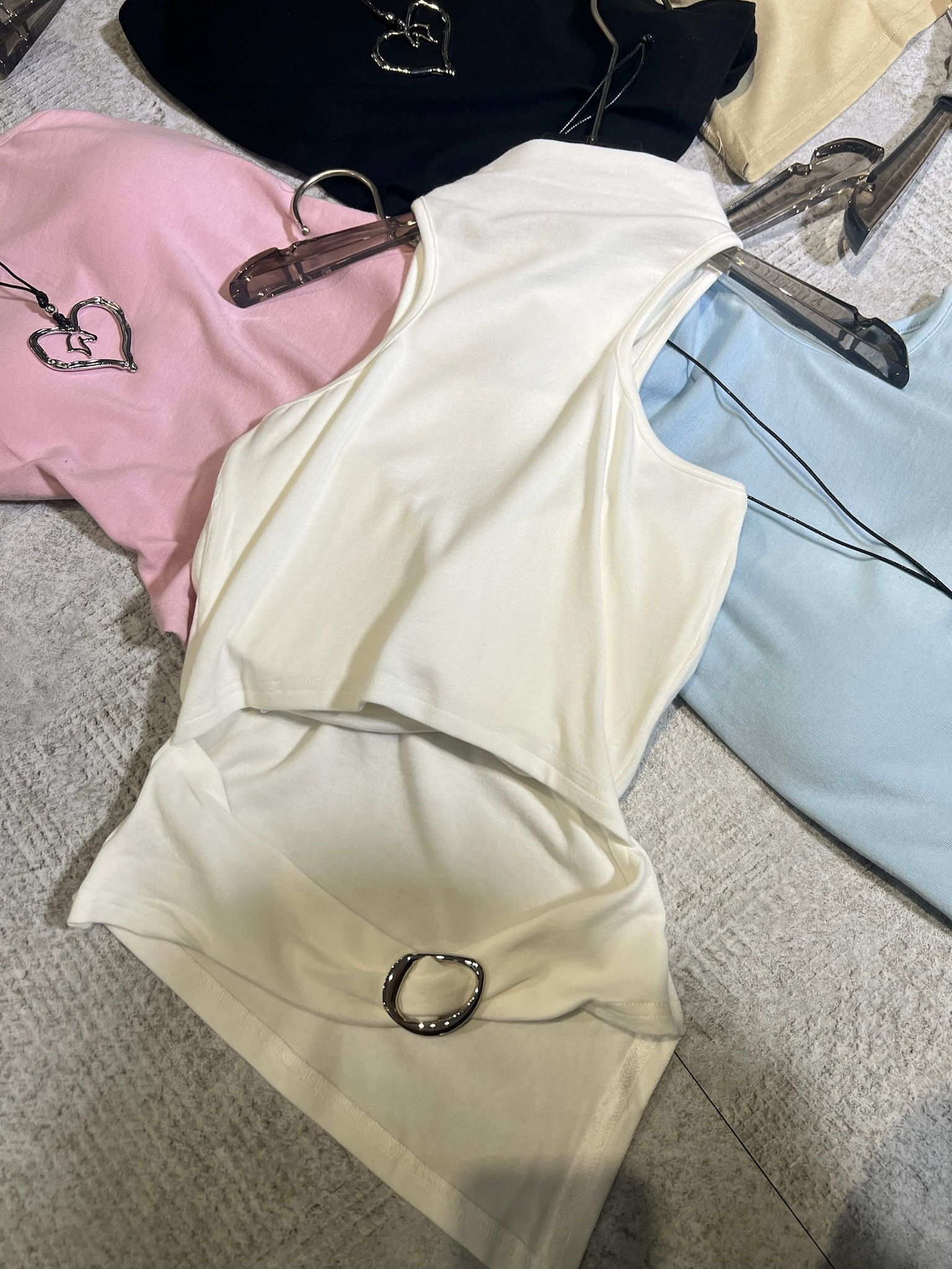 1C29177F-DB7D-42CA-88EF-D6DCD788C8A8