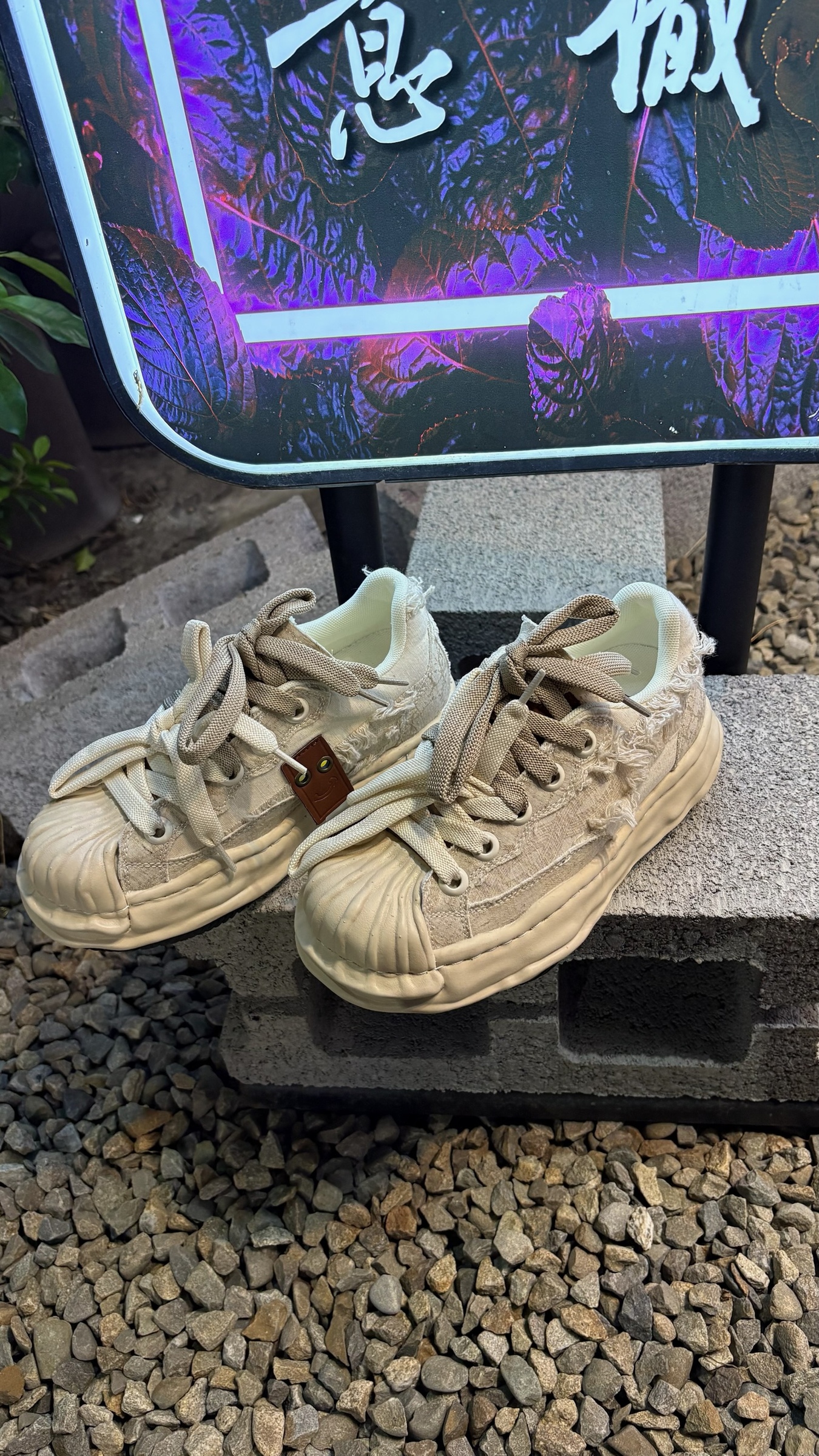 D3B6472B-736C-4AFC-90D7-226FC558421B