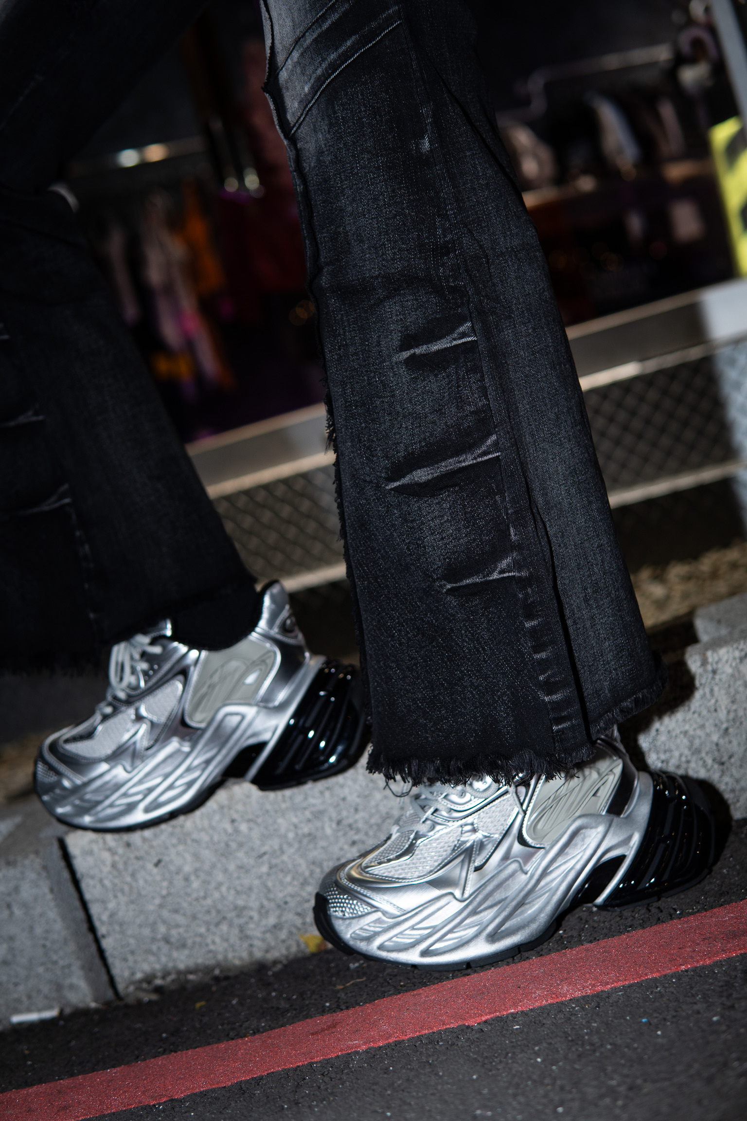 00B4D79B-6CA3-443E-AFB3-7A4F3482FE17