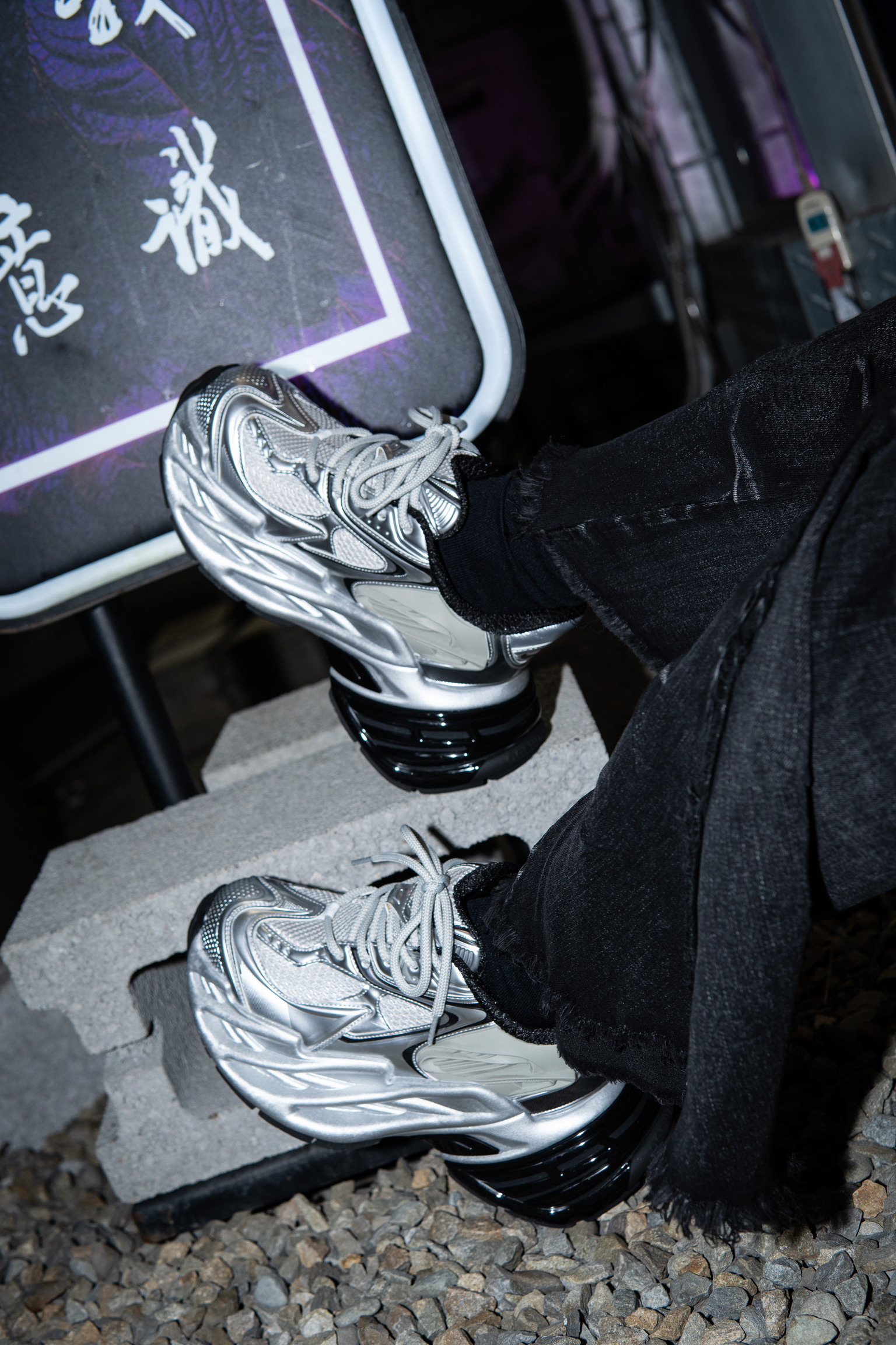 5F2D2C2B-EB19-453F-BE09-E0B71D4D9CD0