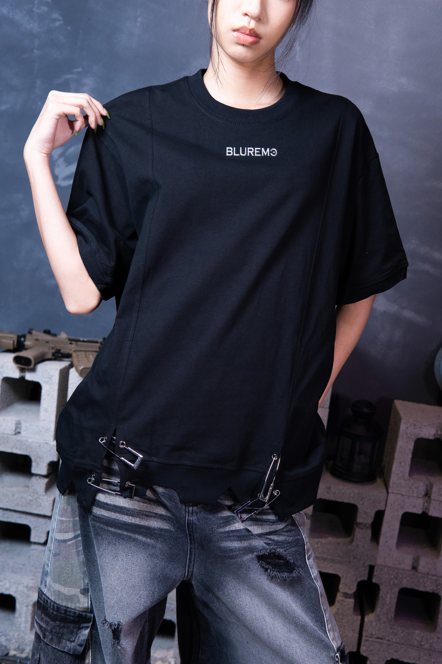 4E8A02D1-3A73-4C8C-B0CF-A09E93775886